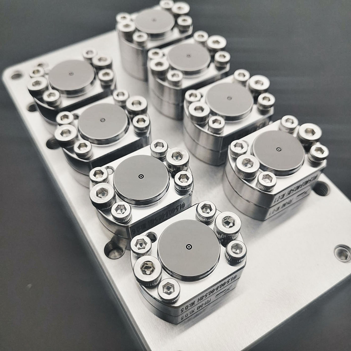 High-precision customized stainless steel CNC mechanical parts/homogeneous membrane circular porous membrane spinneret