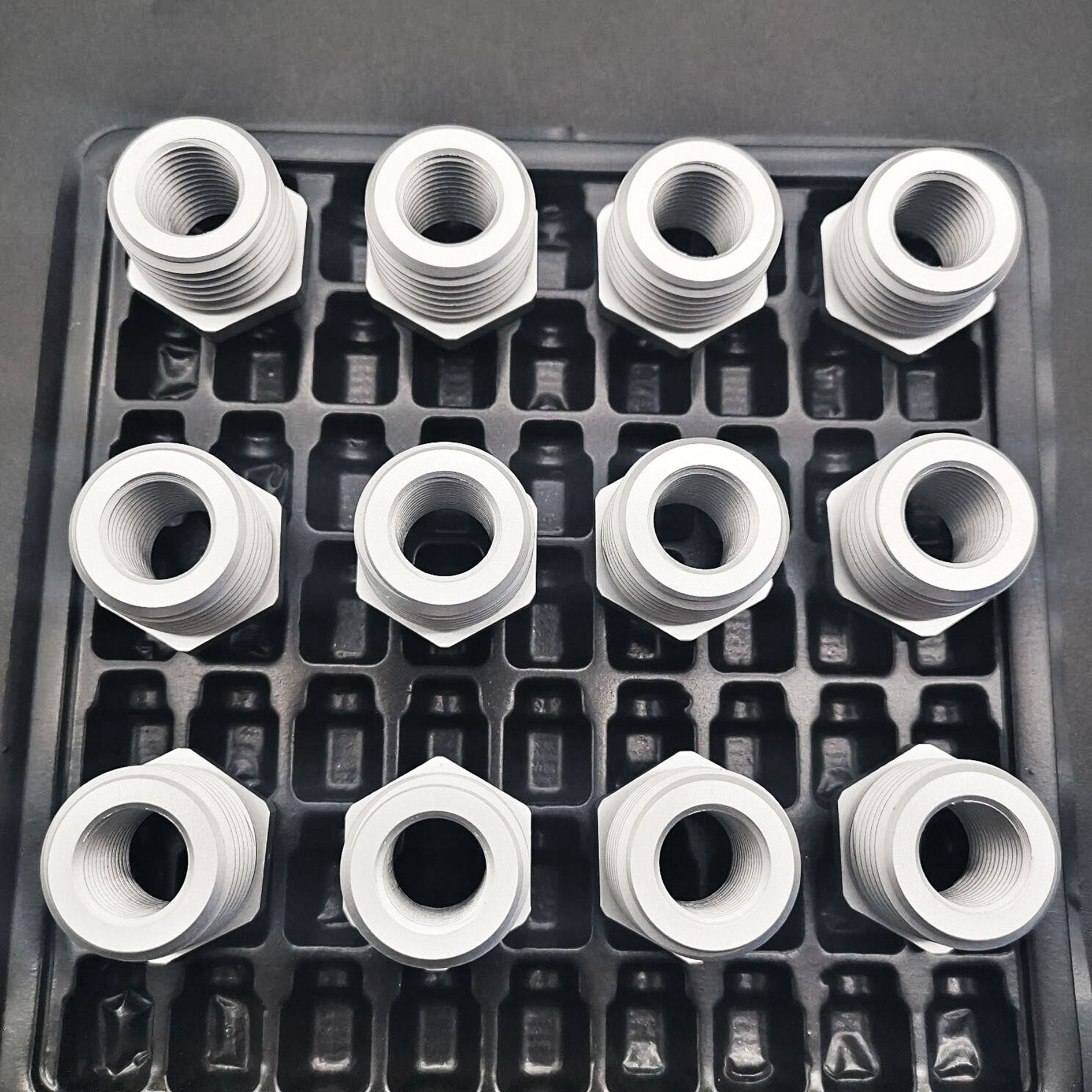 Precision machinery hardware custom processing/aluminum parts processing/hardware processing/threaded adapters