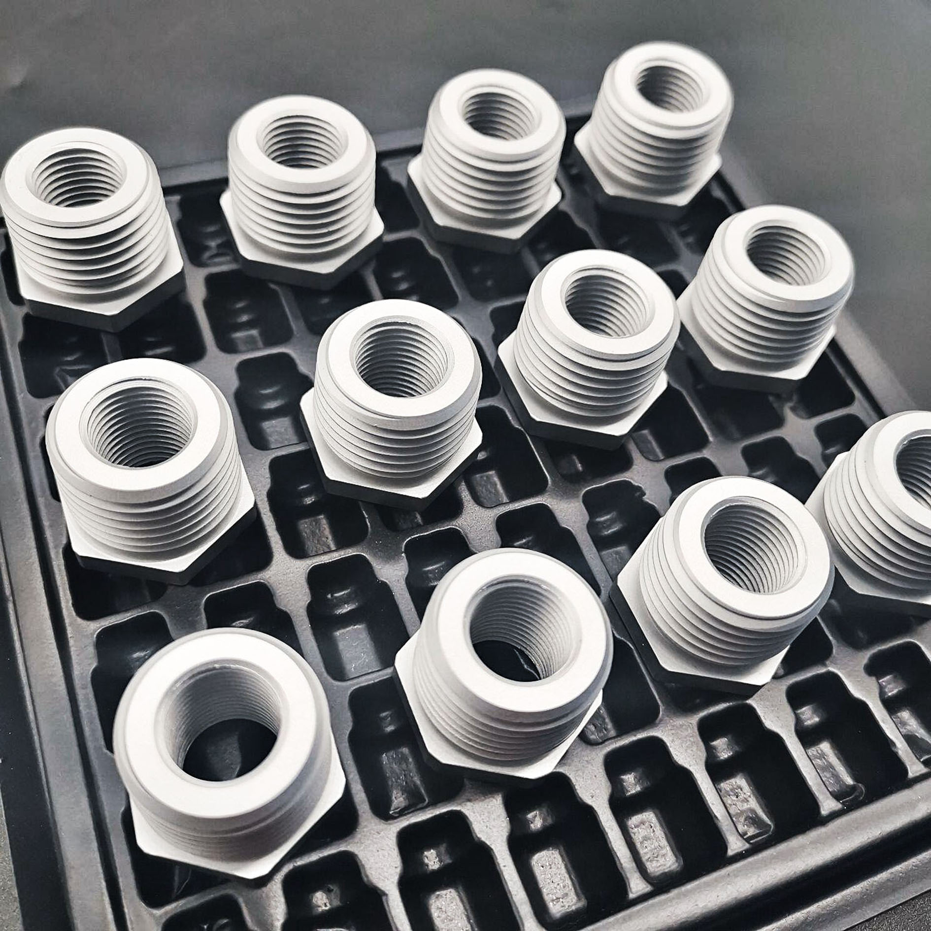 Precision machinery hardware custom processing/aluminum parts processing/hardware processing/threaded adapters