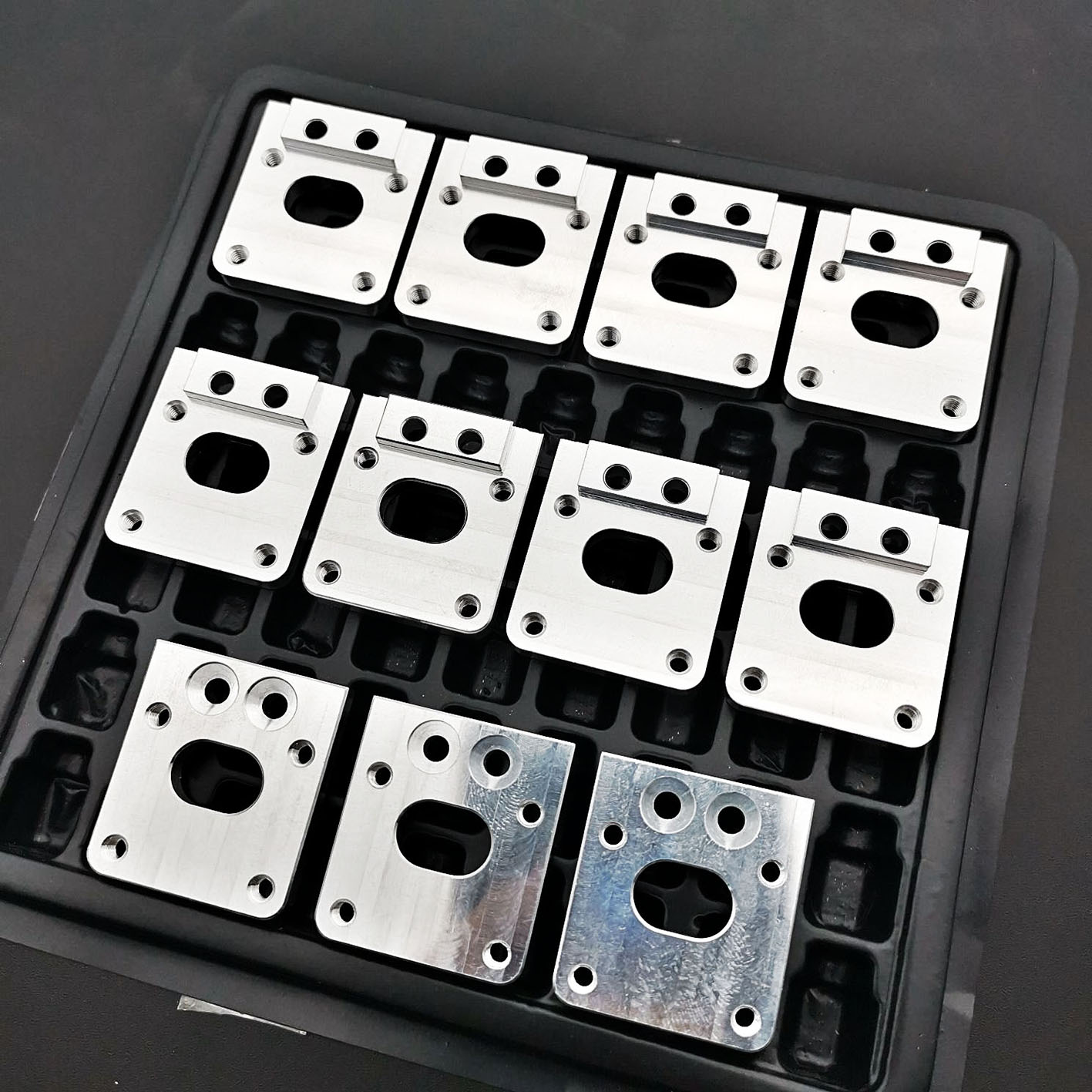 Precision machinery hardware custom processing/aluminum parts processing/hardware processing parts/line groove backing plate