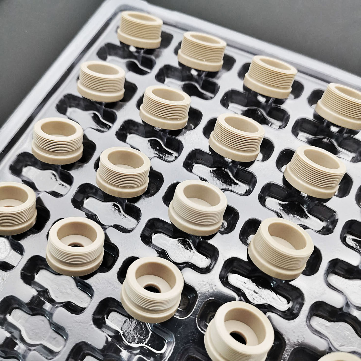 Precision machinery hardware custom processing/other material processing/hardware processing accessories/PEEK screw cap